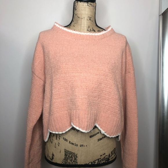 Dance & Marvel Sweaters - Dance&Marvel Crop Sweater S/M